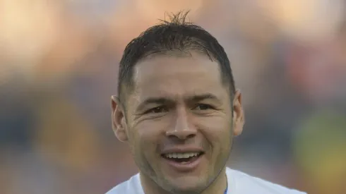 El defensor paraguayo se acerca al final de su carrera y querría una oportunidad más con el cuadro de La Noria.