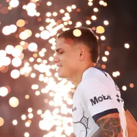 Afición de Pumas explota por primer gol del Toro Fernández con Cruz Azul