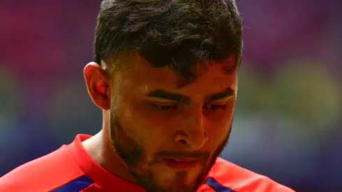 El internacional mexicano se negó a firmar con los cementeros y esto podría costarle caro.