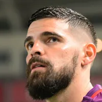 \'A sentar al colombiano\': Afición de Cruz Azul prefiere a Andrés Gudiño antes que a Kevin Mier