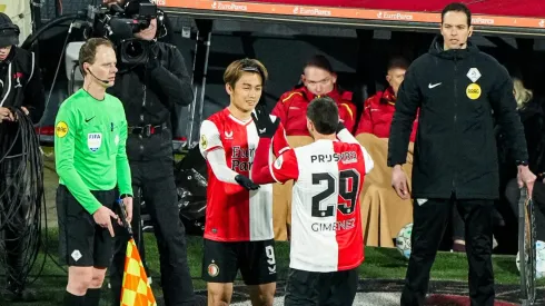 El internacional mexicano sigue sin poder hacerle frente a su mala racha que le ha ganado las críticas en los Países Bajos.