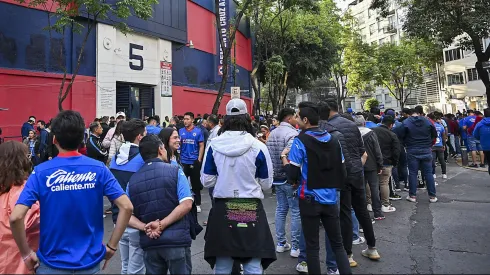 En comparación contra el partido contra Tigres, el valor de las entradas se disparó y la afición no tardó en manifestarse.