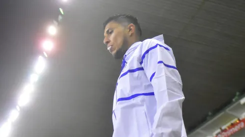 El defensor mexicano no salió desde el inicio ante Chivas a pesar de que los cementeros solo contaban con pocos defensores en la convocatoria.