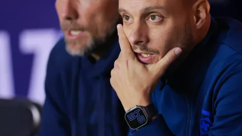 Los cementeros sufrieron la baja del Toro Fernández y se habló de la posible llegada de un delantero para cubrir su ausencia.