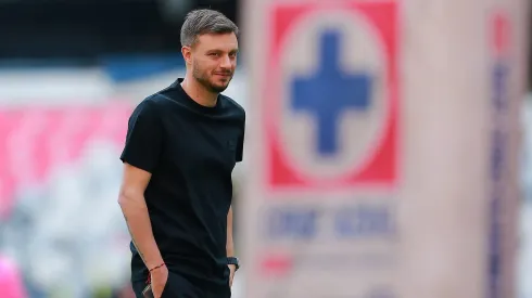 Anselmi tiene contrato con Cruz Azul.