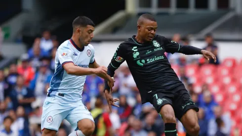 Alarma en Santos Laguna ante la baja por doping en la previa del partido con Cruz Azul.