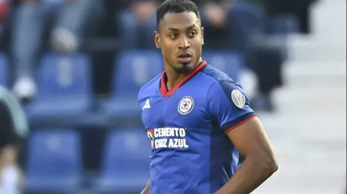 Willer Ditta volvió a ser expulsado ante Santos.