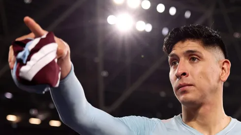 El mediocampista del West Ham contó el momento en el que pudo hacerse futbolista de los cementeros.