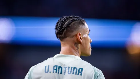 Llenan de críticas a Uriel Antuna en la Selección Mexicana