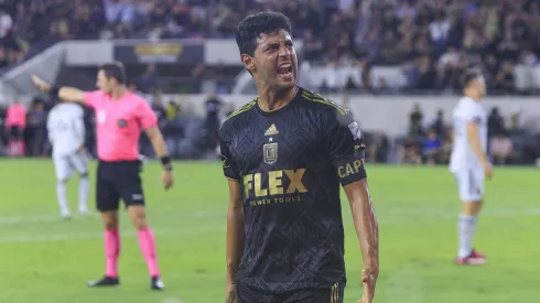 ¿Cruz Azul aún puede fichar a Carlos Vela en verano?