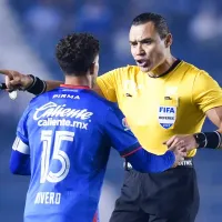 ¡Una más del arbitraje contra Cruz Azul! Las polémicas decisiones del Gato Ortiz