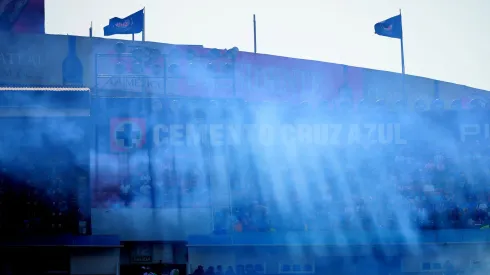 Los cementeros hicieron lo que no pudieron ni azulcrema ni universitarios. La Capital del país es celeste en la rivalidad contra los regios.