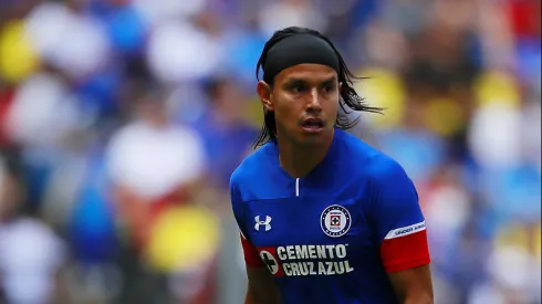 Jerry Flores alertó a Iván Alonso con un refuerzo para Cruz Azul