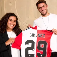 ¿Quién es Mariel Duayhe? La agente que puede llevar a Santiago Giménez al AC Milán