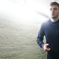 La fiesta del vestidor de Cruz Azul por el pase a Liguilla casi termina en \'tragedia\'