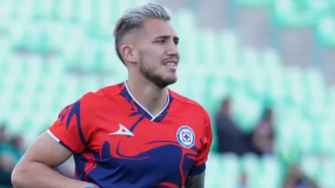 Gonzalo Piovi, defensa argentino de Cruz Azul.