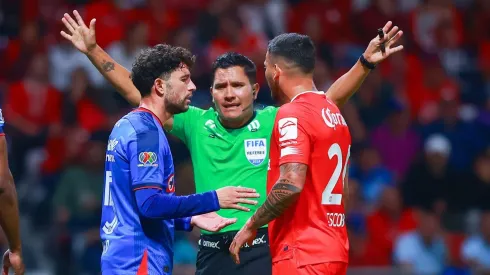 El Cantante Guerrero volverá a pitarle a Cruz Azul.