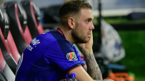 Carlos Rotondi, devastado por la decisión de Marco Antonio Ortiz que le robó el título a Cruz Azul