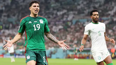 El defensor mexicano cuenta con todas las papeletas para convertirse en uno de los fichajes de La Máquina la próxima ventana de pases.