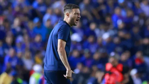 Martín Anselmi será parte del uniforme de Cruz Azul.