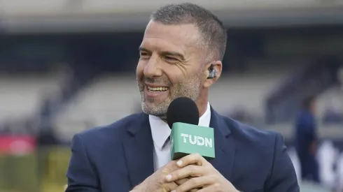 Respaldo goleador: Tito Villa defendió a Santi Giménez en el Tri