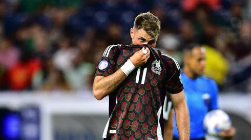 El internacional mexicano y canterano de Cruz Azul es uno de los elementos más cotizados de todo el futbol europeo.