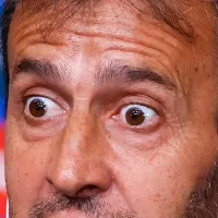 Entrena a Venezuela, se medirá a México, y además intentó llevarse a Santiago Giménez a Argentina