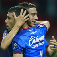 Erik Lira es el principal beneficiado en Cruz Azul por la salida de Carlos Salcedo