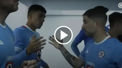 El capitán de los cementeros volvió a ejercer de líder y emocionó a todos con su discurso en la previa del partido.