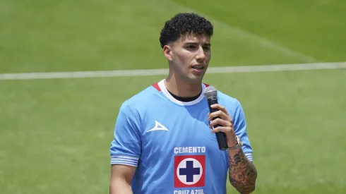 El defensor mexicano es uno de los refuerzos de La Máquina para este Apertura 2024.