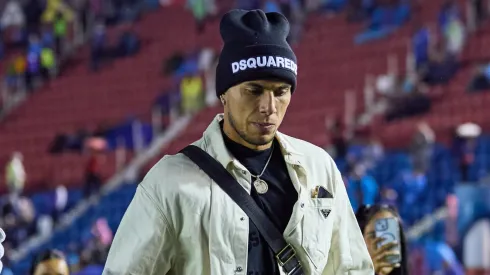 Carlos Salcedo se marchó de Cruz Azul.