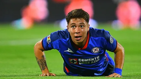 El canterano de los cementeros no salió de la mejor forma y desde el club celeste impusieron una denuncia a sus representantes.