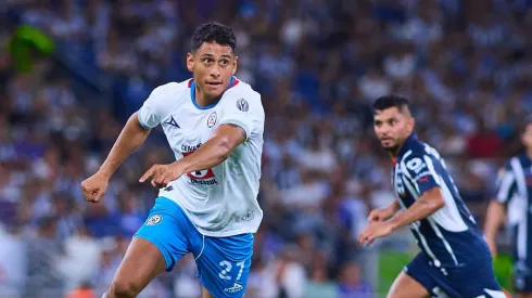 Romo dejó un recado frente a Rayados.