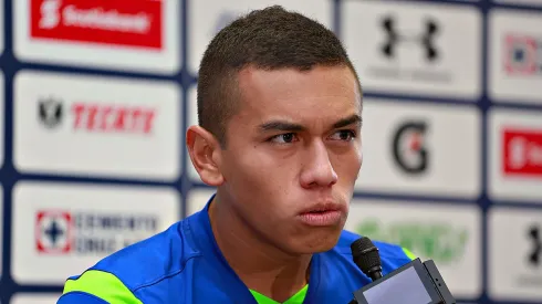 Llegó a Cruz Azul como una joya, nunca debutó y hoy está retirado: Carlos Lizarazo