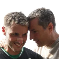 \'Es futbol de descenso\': La prensa de Países Bajos no quiere la salida de Santiago Giménez