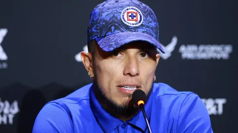 Salcedo y otro paso en su carrera.