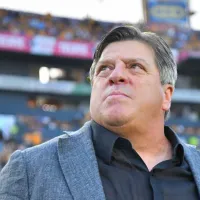 \'Fue circunstancial\': El Piojo Herrera se pone la playera del América y critica a Cruz Azul