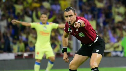 Marco Antonio Ortiz es uno de los personajes que está en el centro de la polémica después del penal dudoso que pitó en contra de Cruz Azul en la final del Clausura 2024.