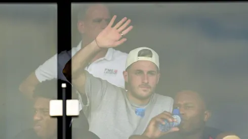 El internacional mexicano descartó de pleno jugar en el Nottingham Forest a pesar de la insistencia del club inglés.