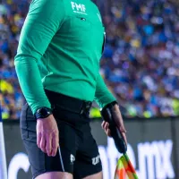 Polémica: Un árbitro de la Comisión reconoce error del VAR en el Cruz Azu vs. Club América