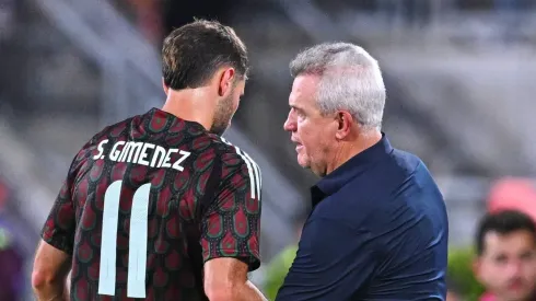 Santi Giménez quiere ser el goleador del México del Vasco Aguirre.