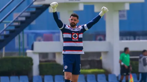 ¿Titular contra León? Gudiño se ausentó en Cruz Azul Sub-23