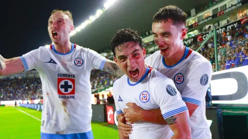 Lolo Faravelli fue uno de los héroes de la noche en Cruz Azul.