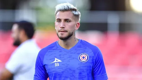 Gonzalo Piovi causó baja de Cruz Azul ante Chivas.