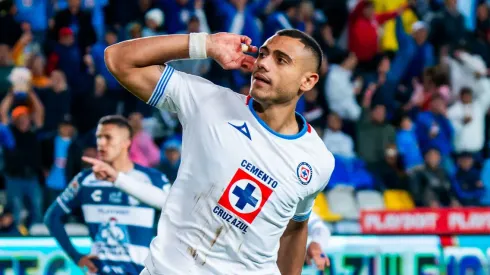 Cruz Azul sigue firme en la cima de la Liga MX.