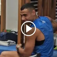 Las burlas a Giorgos Giakoumakis en el vestidor de Cruz Azul por culpa de Raúl Orvañanos
