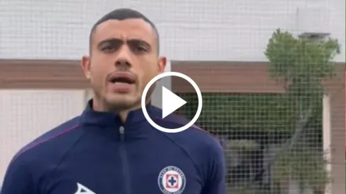 Y un dia Giakoumakis se dijo "Yukamaki"