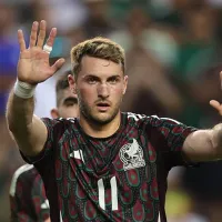 Chicharito Hernández es el blanco de todas las críticas y viene Santiago Giménez y dice esto...