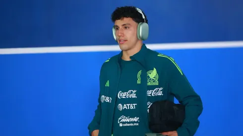 El defensor de Cruz Azul vio acciones en un partido en el que hubo silbidos por parte de la afición mexicana.