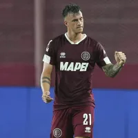 "¿Qué haces...?": Augusto Lotti sorprende en la sede de su club con el uniforme de Cruz Azul